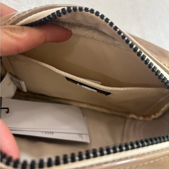 UGG Janey II Clear Handbag NWT - Picture 5 of 6